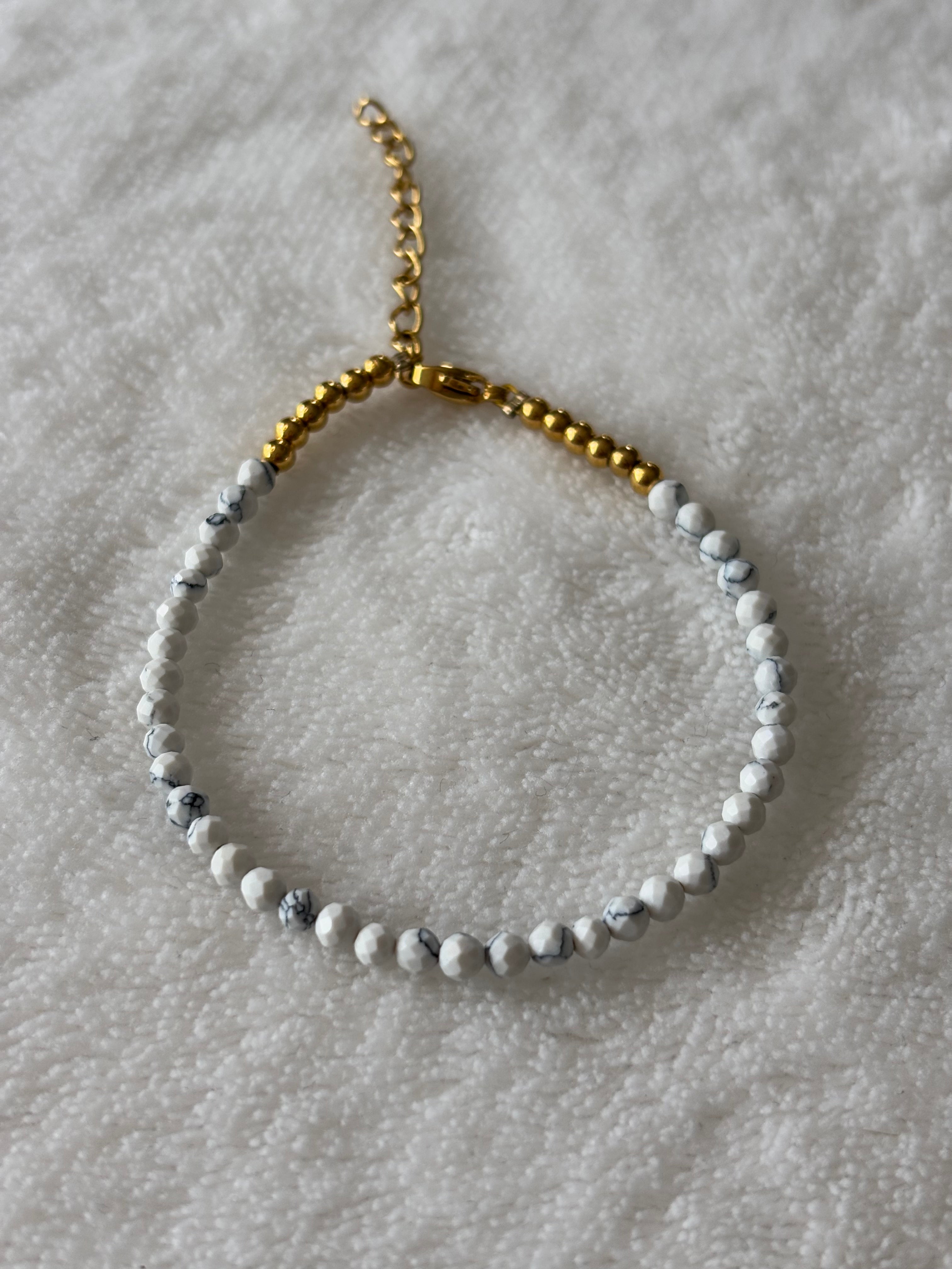 Howlite Éveil de lumière